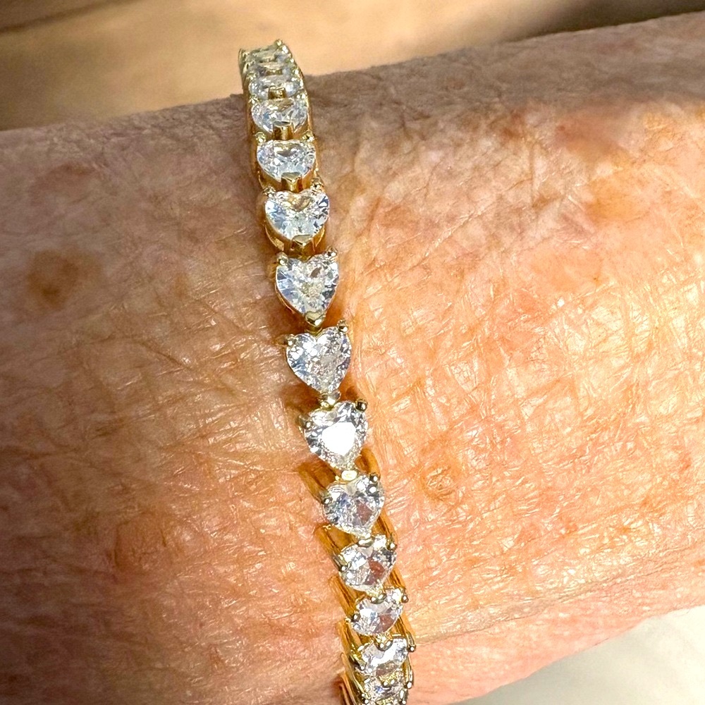 Gorgeous Swarovski Gold Heart Tennis Bracelet